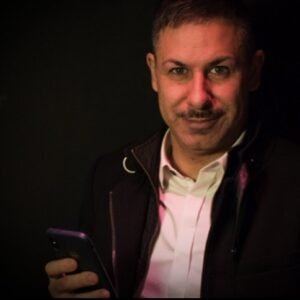 Gianluigi Razzovaglia – Magic Phone