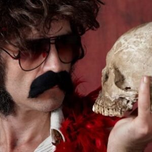 Freddie Valentine – The Tarot Reader’s Black Book