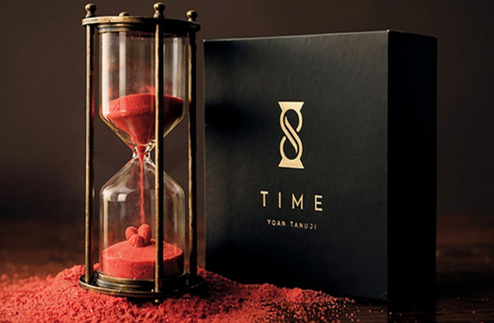 TIME by Yoan TANUJI and Magic Dream (English).